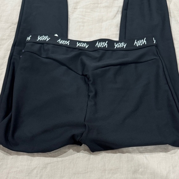 YITTY Black Leggings - Picture 4 of 5